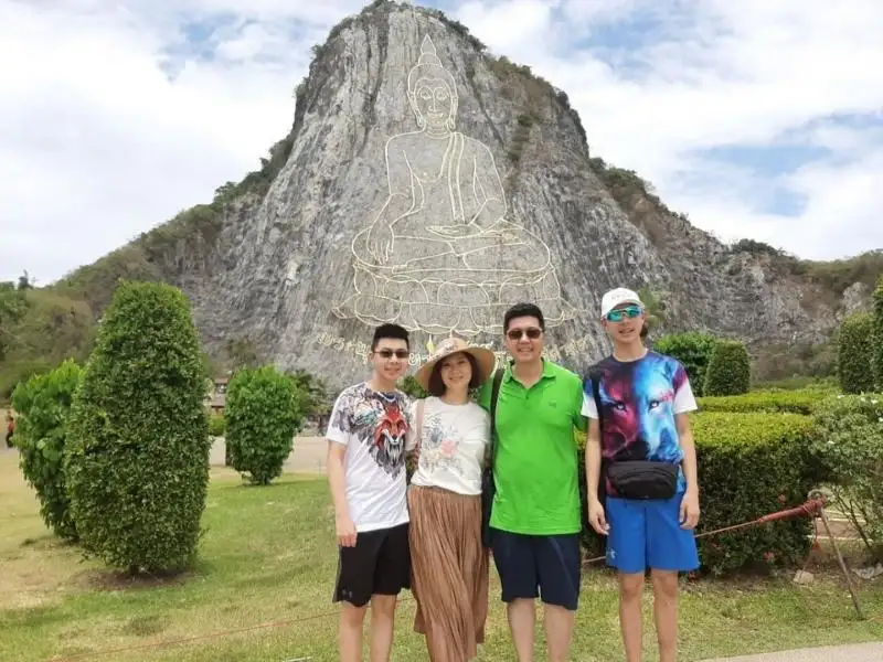 Khao Chi Chan (Buddha Mountain Pattaya)