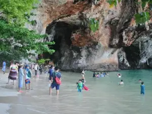 Phra Nang Cave Beach