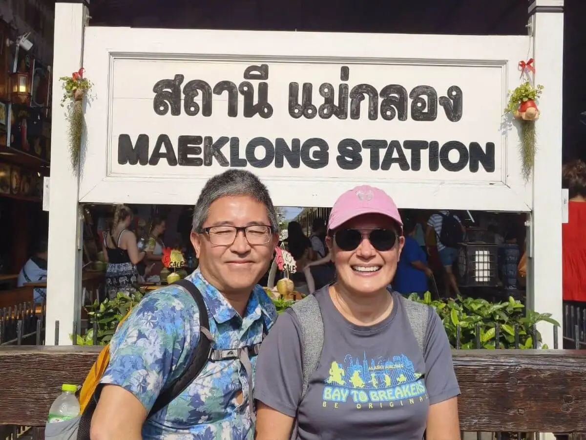 Amazing Maeklong Railway & Damnoen Saduak Floating Market Tour