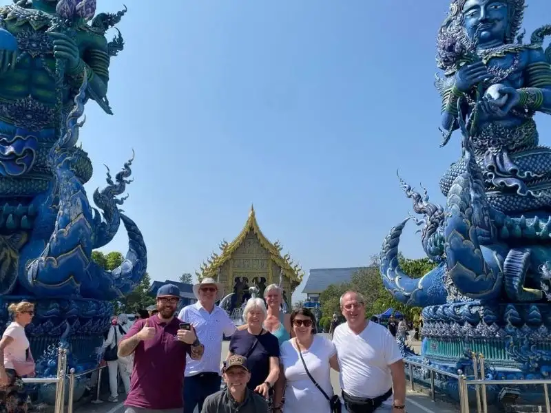 Wat Rong Suea Ten (Blue Temple)