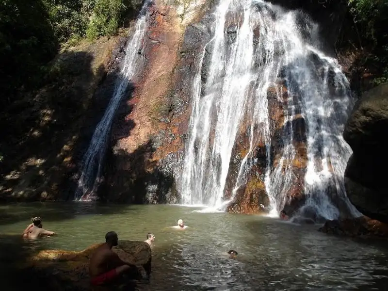 Na Muang Waterfall 1